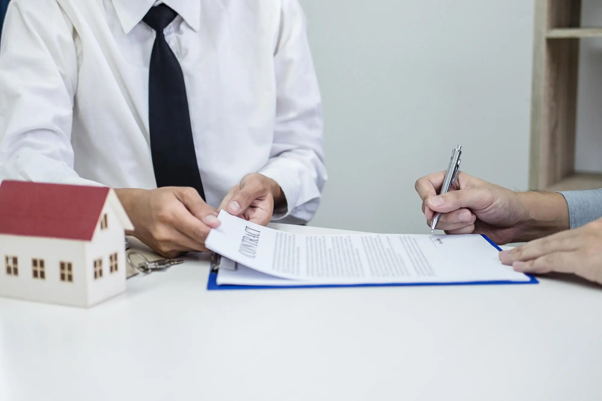 5 Crucial Steps to Smooth Lease Renewals in Plano, TX